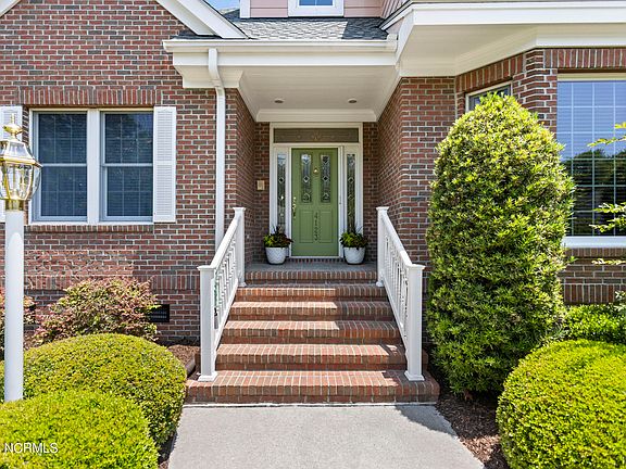 4th image of 4123 Lark Bunting Court SE
