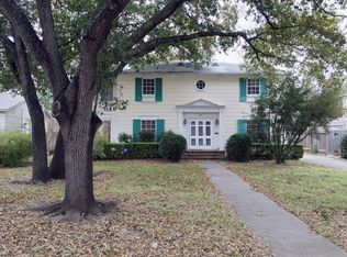 346 Garraty Rd, Terrell Hills, TX 78209