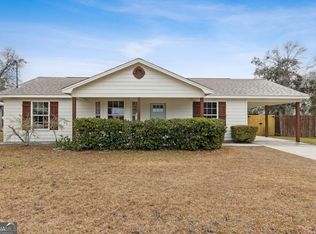 307 Clarks Bluff Rd, Kingsland, GA 31548