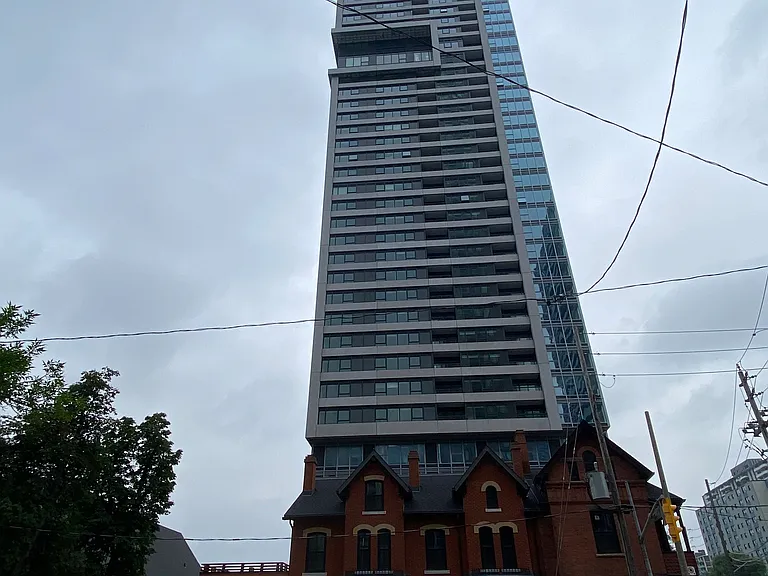 609 Sherbourne St #1401 — Photo 1