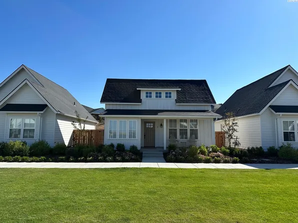1200 NW Kamiak Ct #8, Pullman, WA 99163