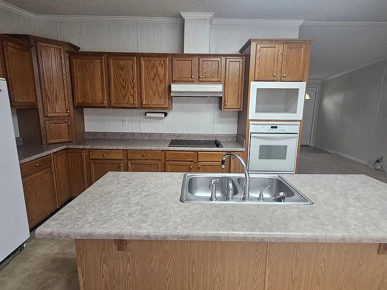 15160 Jim Mayers Rd — Photo 3
