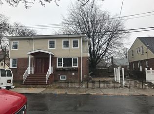 18882 120th Rd, Saint Albans, NY 11412