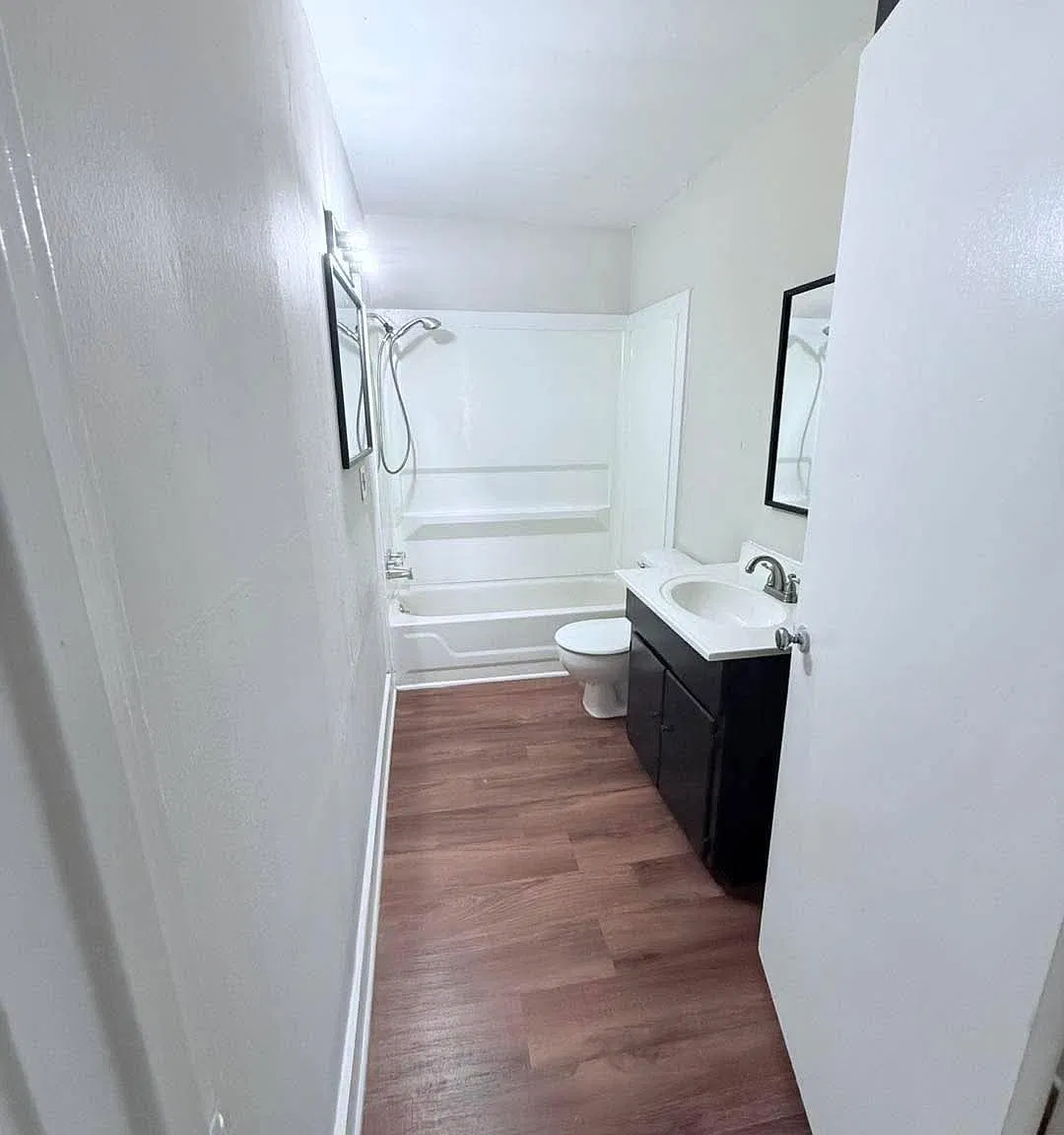 3 bed, $1,000 — Photo 3