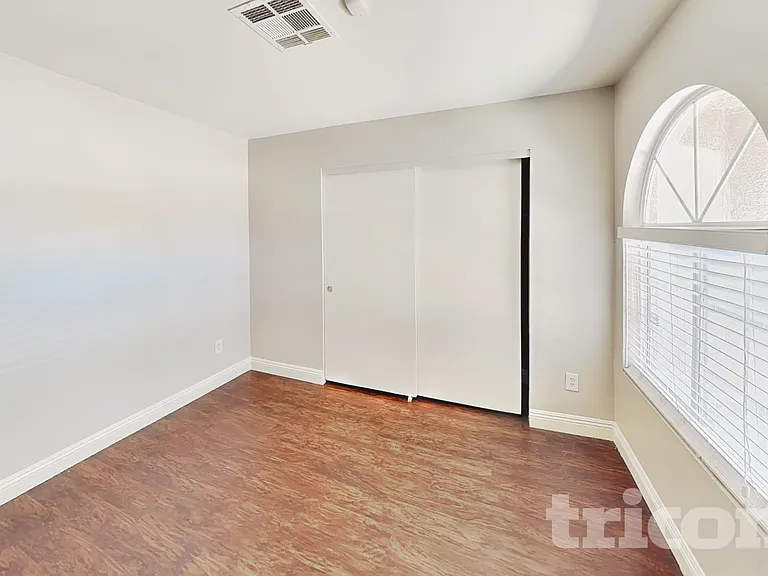 6142 Bedrock Ct — Photo 14