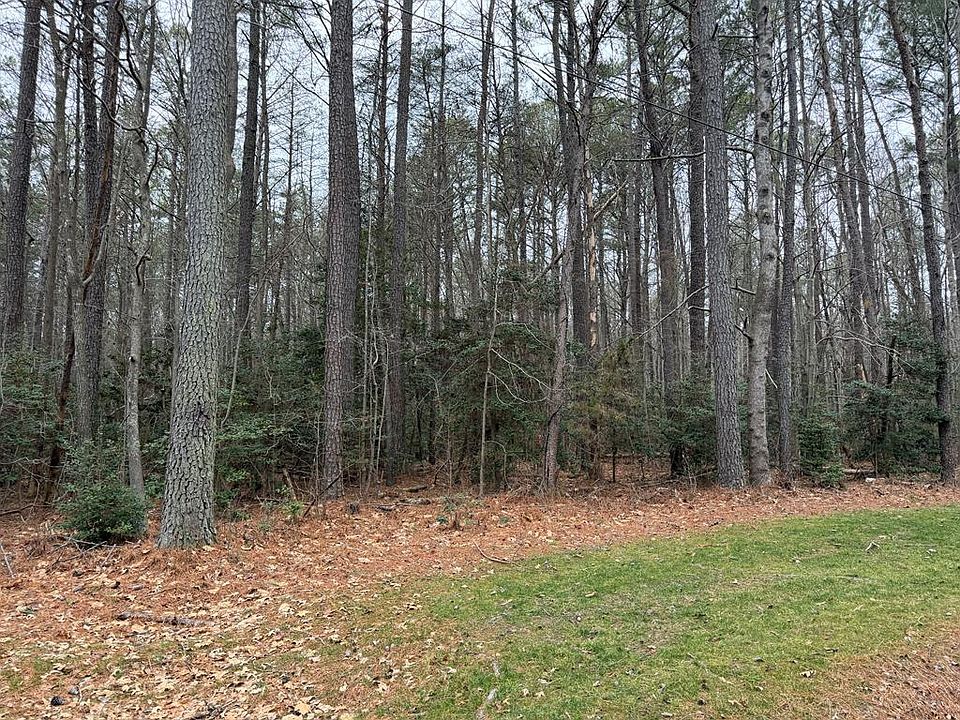 1st image of 1000 Coopers Landing Dr