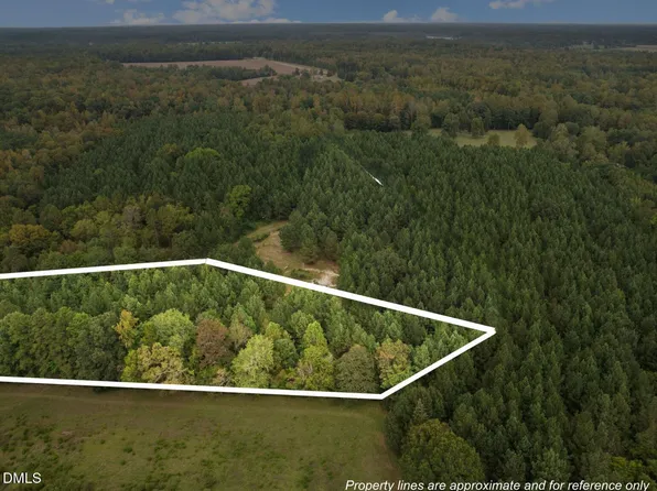 4 Wolf Trace Way, Efland, NC 27243