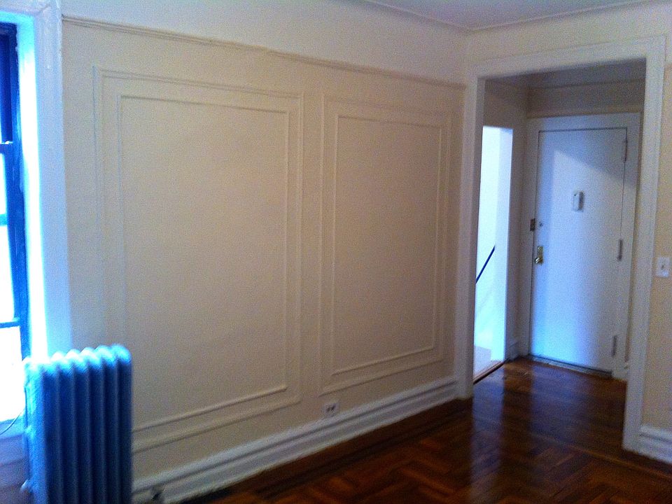2nd image of 20 E 18th St APT B8