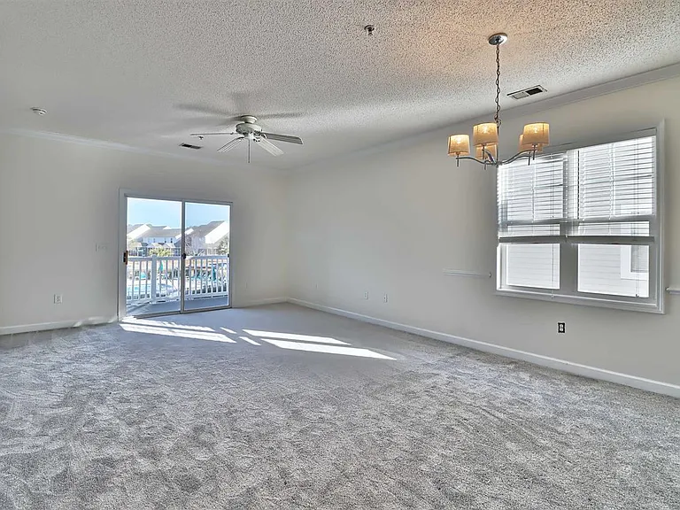 604 Heathrow Dr #1102 — Photo 19