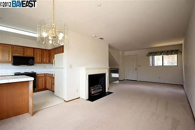 15783 Maubert Ave — Photo 5