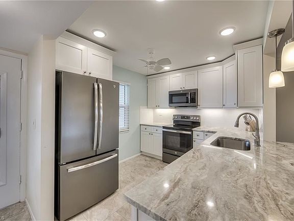 4th image of 6102 Augusta Dr APT 310