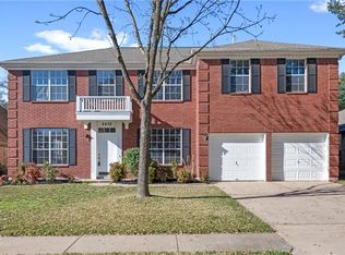 6438 Old Harbor Ln, Austin, TX 78739