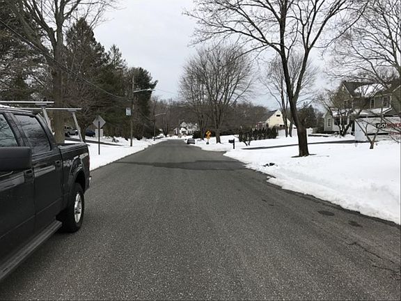 4th image of 14 Arcy Dr