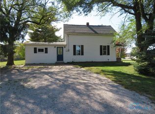 307 S Defiance St, West Unity, OH 43570