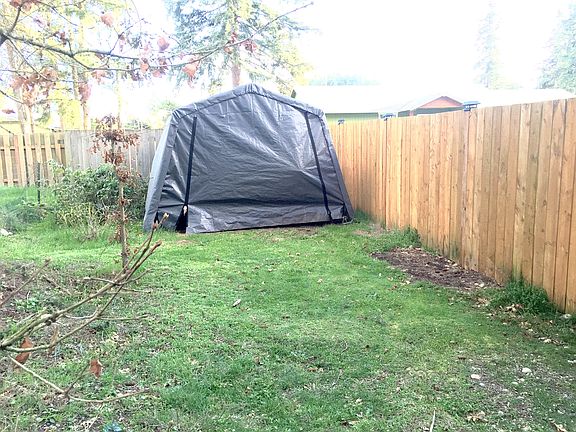 4th image of 716 Cali Ln SE