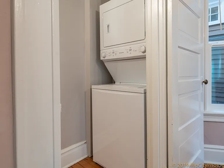 616 NW 22nd Ave — Photo 13