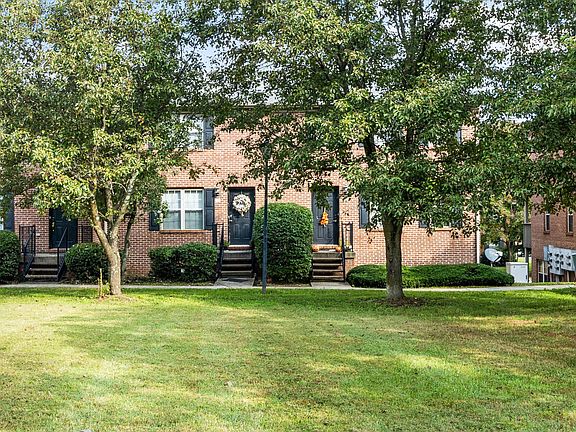 2nd image of 3353 Cove Lake Dr #321