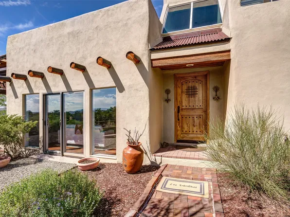 1 Blue Corn Trce, Santa Fe, NM 87508