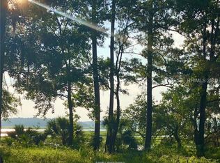 14 Cedar Point, Okatie, SC 29909