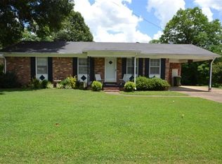708 Hillside Dr, Humboldt, TN 38343