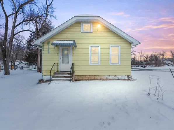 337 E Addison St, Jackson, MI 49203