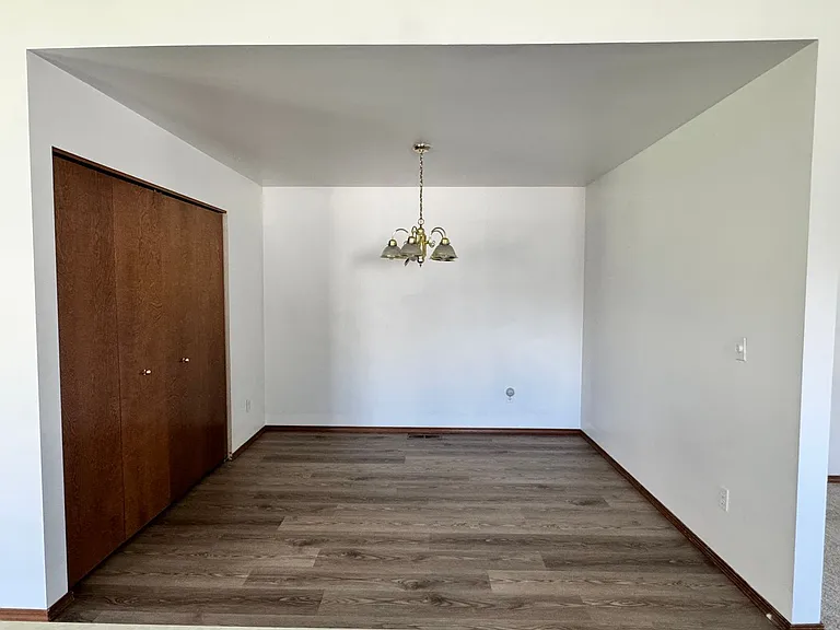 4957 Pear Butte Dr — Photo 5