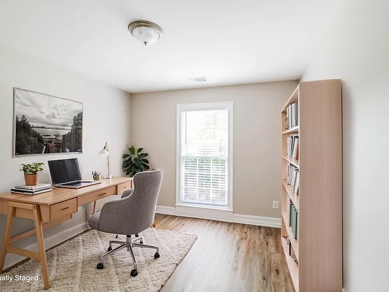 655 Timber Ives Dr — Photo 16
