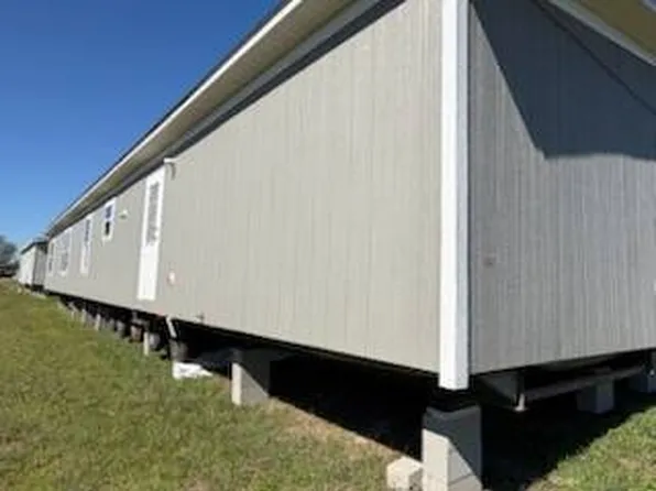 14182 State Highway 77 N, Victoria, TX 77904