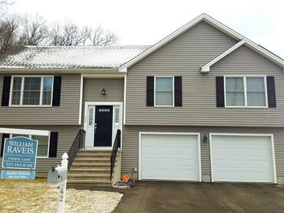 42 Destiny Cir, Waterbury, CT, 06704