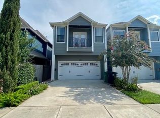 1020 W 22nd St #B, Houston, TX 77008