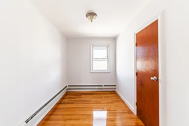 Rented by Nest Seekers International