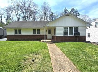 1007 Colegate Dr, Marietta, OH 45750