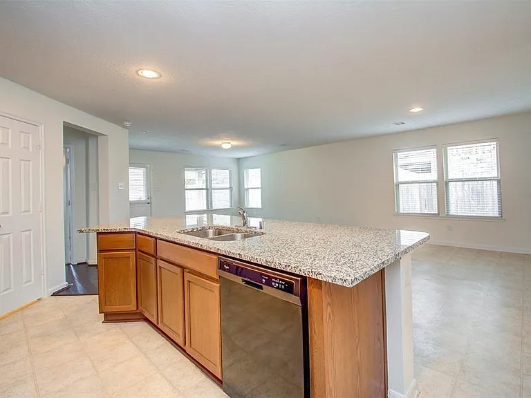 22618 Auburn Valley Ln — Photo 3