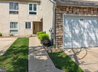 33 Sandra Rd, Voorhees, NJ 08043