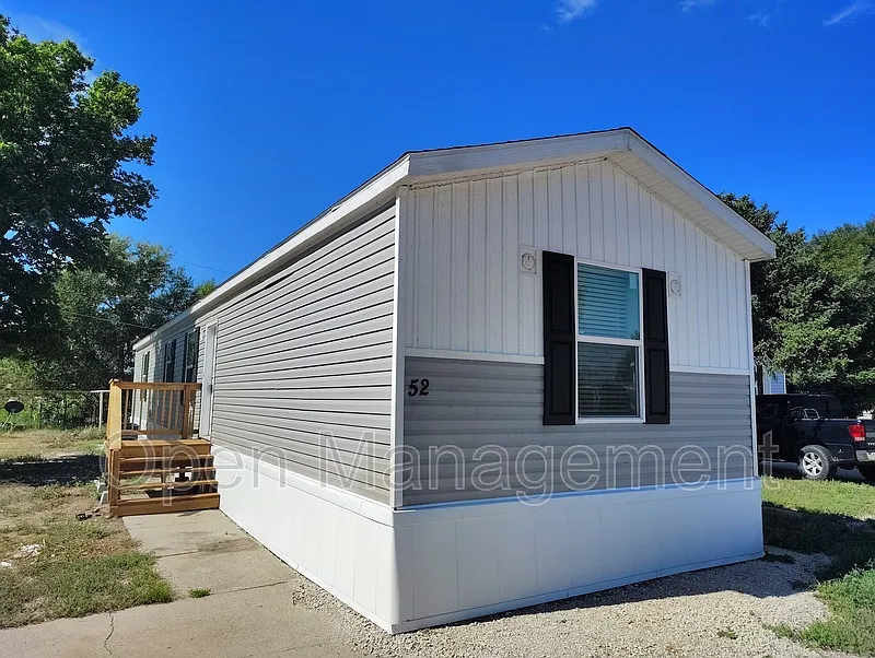 Scottsbluff Estates Mobile Home Community — Photo 1