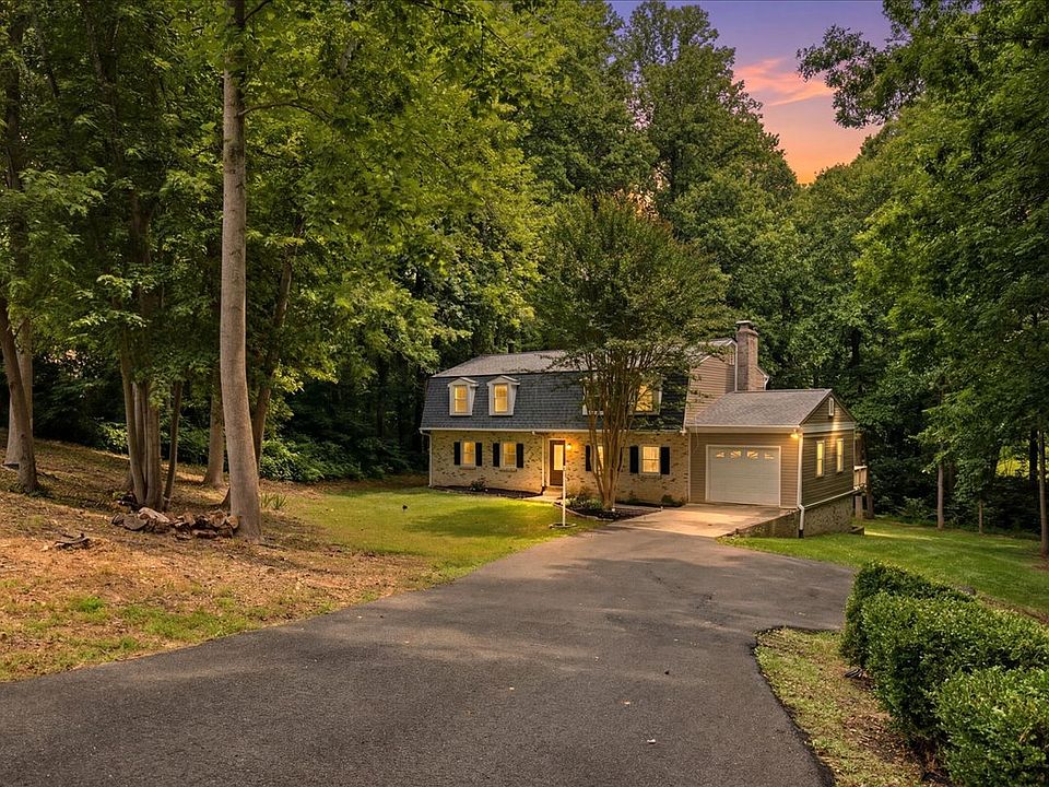 1st image of 8827 Lafayette Dr