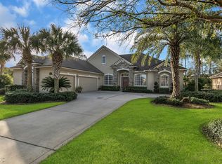 524 Battersea Dr, Saint Augustine, FL 32095