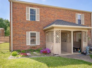 405 Eastley Ct, Kingsport, TN 37660