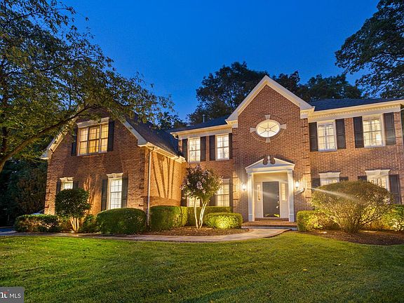3rd image of 12742 Misty Creek Ln