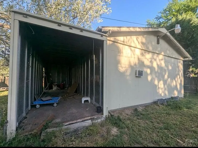 404 Homer Ave — Photo 20