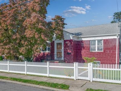 207 Second Avenue, Pelham, NY, 10803