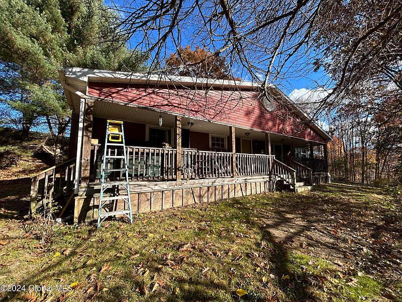 5th image of 341 Duell Hollow Rd