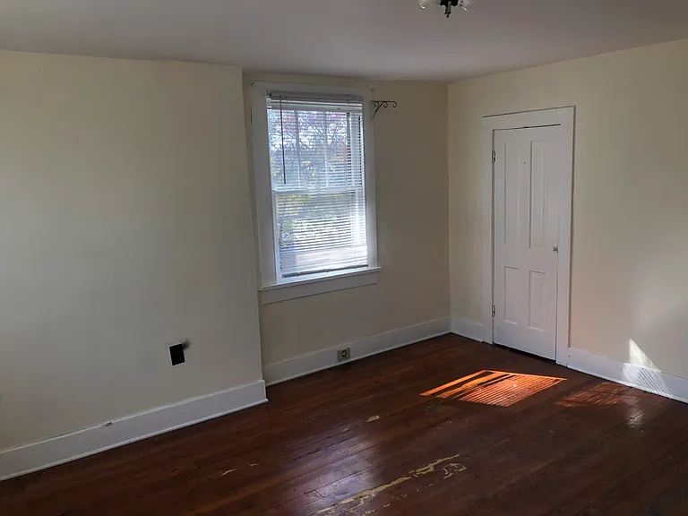 804 Maryville Pike — Photo 1