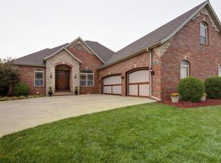 962 E Grace St, Republic, MO 65738