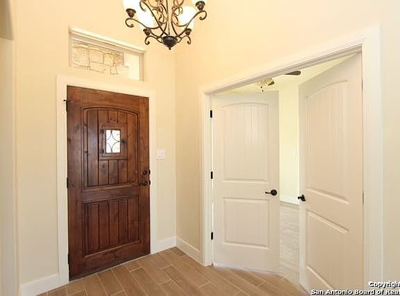 3rd image of 143 Las Palomas Dr
