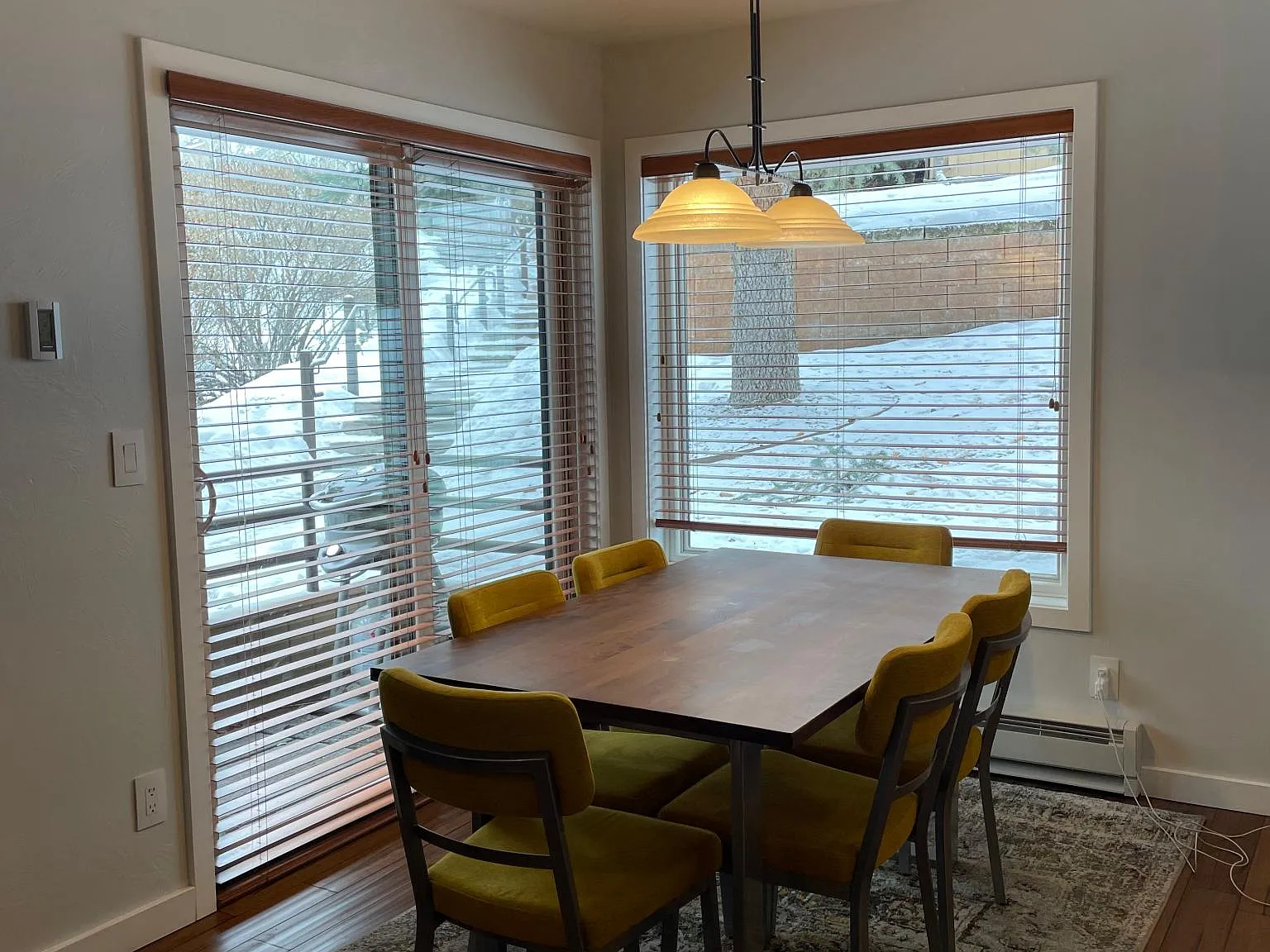 2 bed, 935 sqft, $6,500 — Photo 3