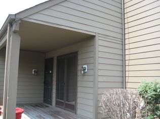 3377 Beacon St UNIT 1, North Chicago, IL 60064