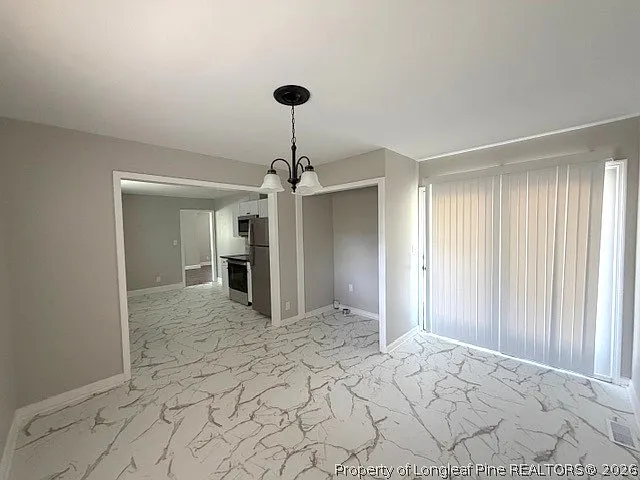 909 Sandalwood Dr — Photo 12