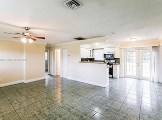 6231 SW 3rd St #0, Pompano Beach, FL 33068