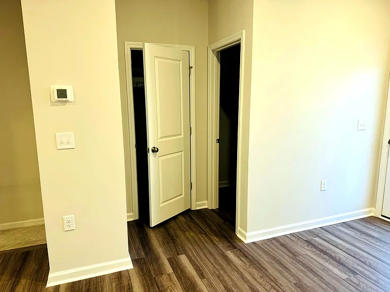 5711 Berry Vine Dr — Photo 8